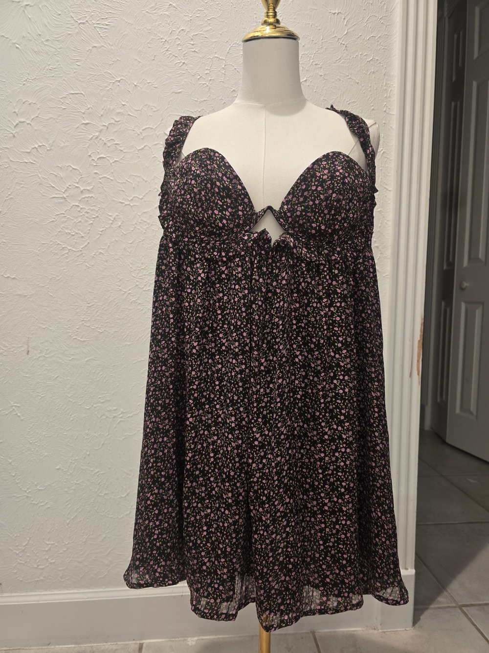 For Love & Lemons XL Black Floral Cutout Open Back Mini Dress